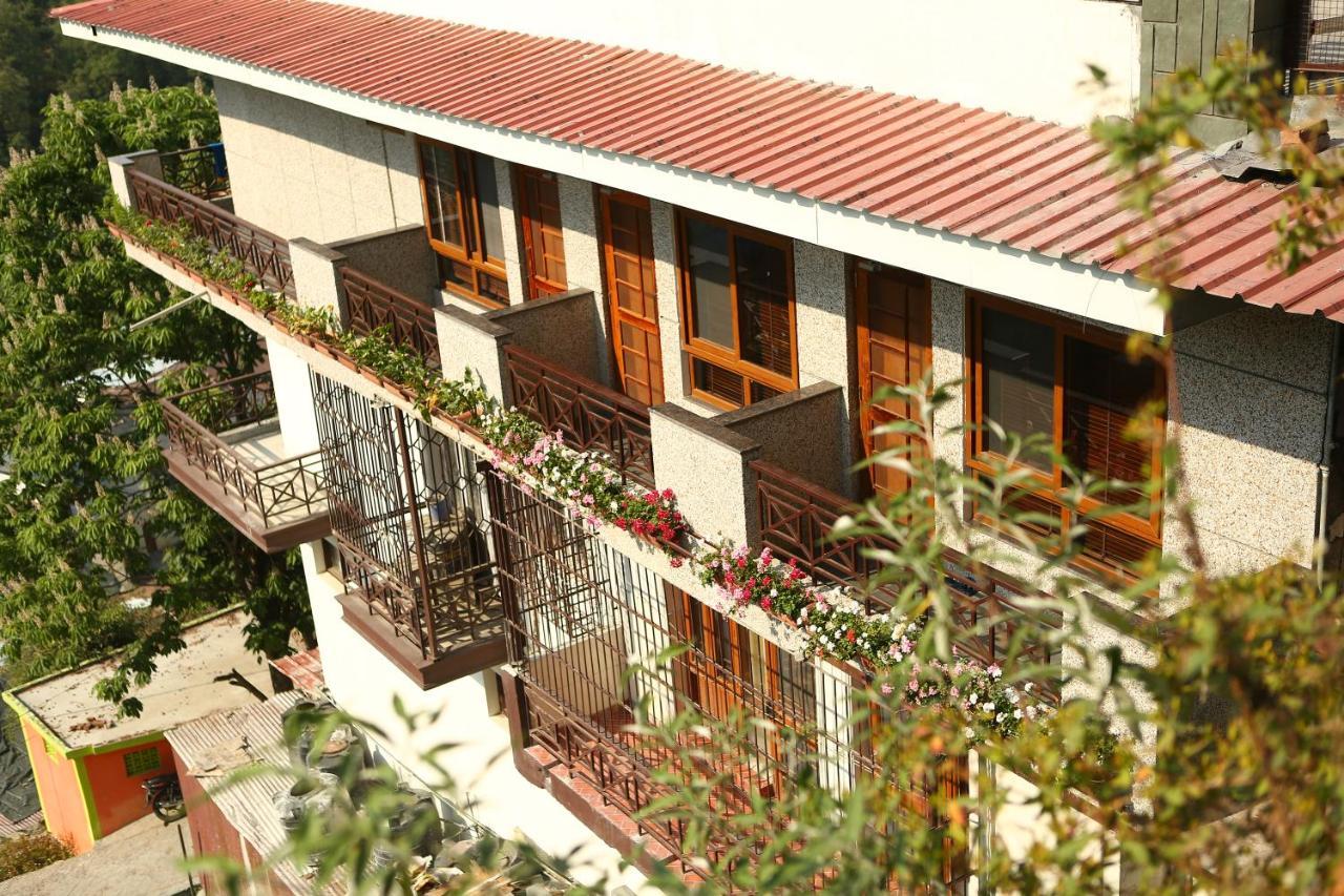 מוסורי Hotel Devlok Primal מראה חיצוני תמונה