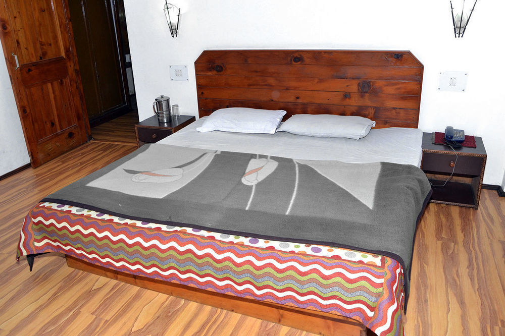 מוסורי Hotel Devlok Primal מראה חיצוני תמונה
