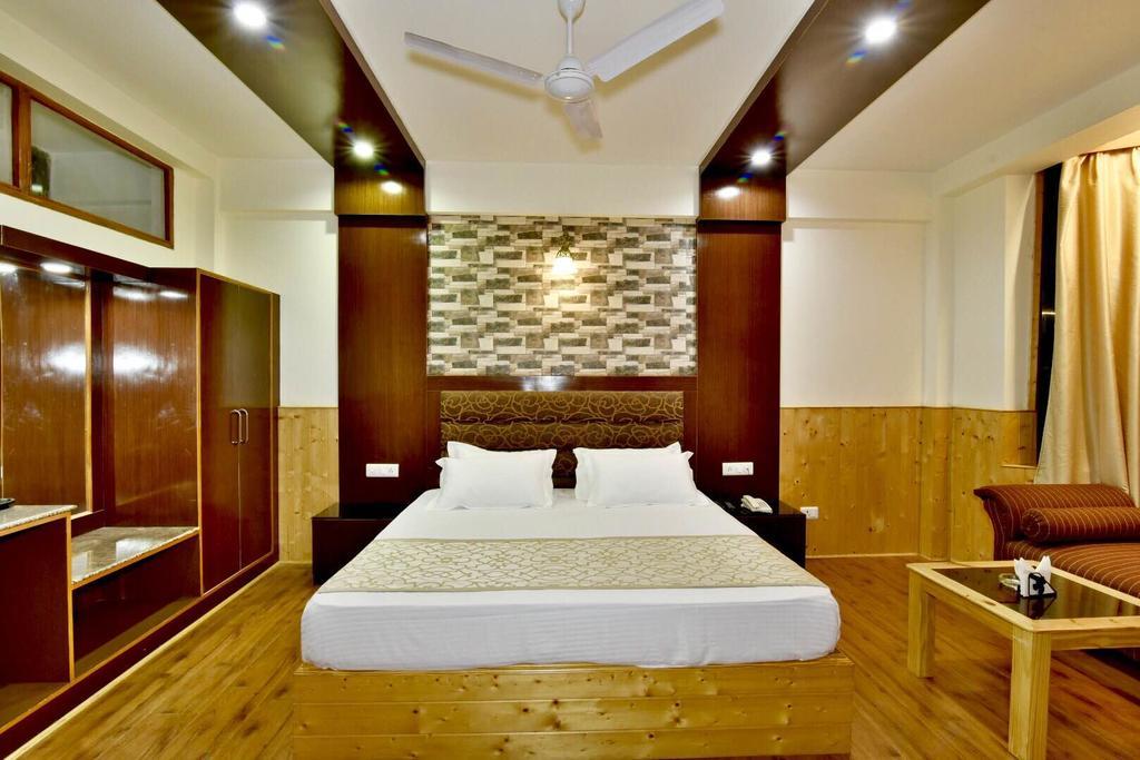 מוסורי Hotel Devlok Primal מראה חיצוני תמונה
